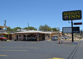 Budget Inn of Needles hotel thumbnail 8