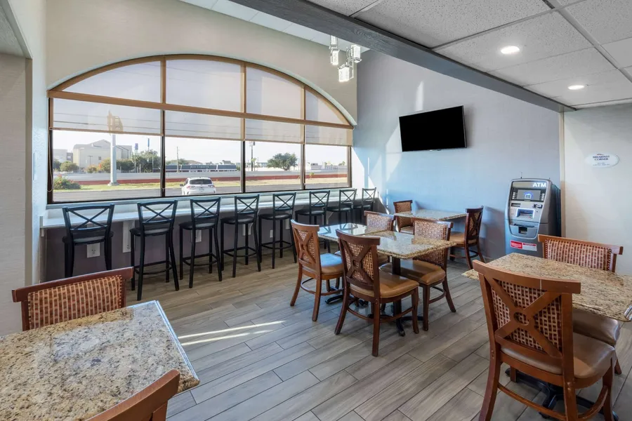 Baymont by Wyndham McAllen/Pharr hotel detail image 2