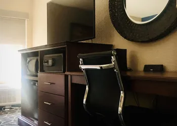 Baymont by Wyndham McAllen/Pharr hotel thumbnail 7