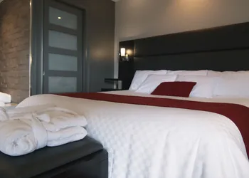 Hôtel le Voyageur hotel thumbnail 6