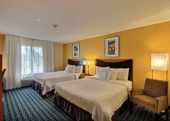 Fairfield Inn & Suites by Marriott Milwaukee Airport hotel thumbnail 5