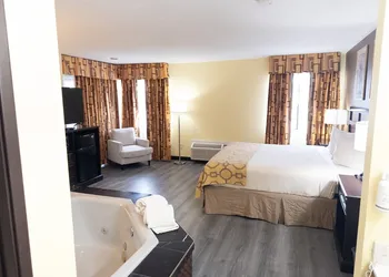 Baymont by Wyndham Battle Creek Downtown hotel thumbnail 8