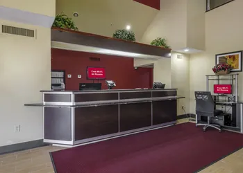 Red Roof Inn Pensacola Fairgrounds hotel thumbnail 5