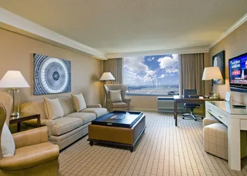 Sheraton Pentagon City Hotel hotel thumbnail 5