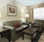 Holiday Inn Express & Suites Kendall East Miami by IHG hotel detail image 5