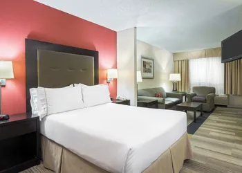 Holiday Inn Express & Suites Kendall East Miami by IHG hotel thumbnail 6
