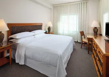 Sheraton Princess Kaiulani Waikiki Beach hotel thumbnail 6