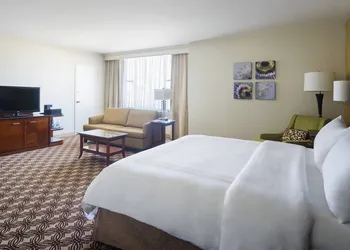 Pittsburgh Marriott City Center hotel thumbnail 8
