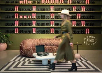 Renaissance Austin Downtown Hotel hotel thumbnail 6