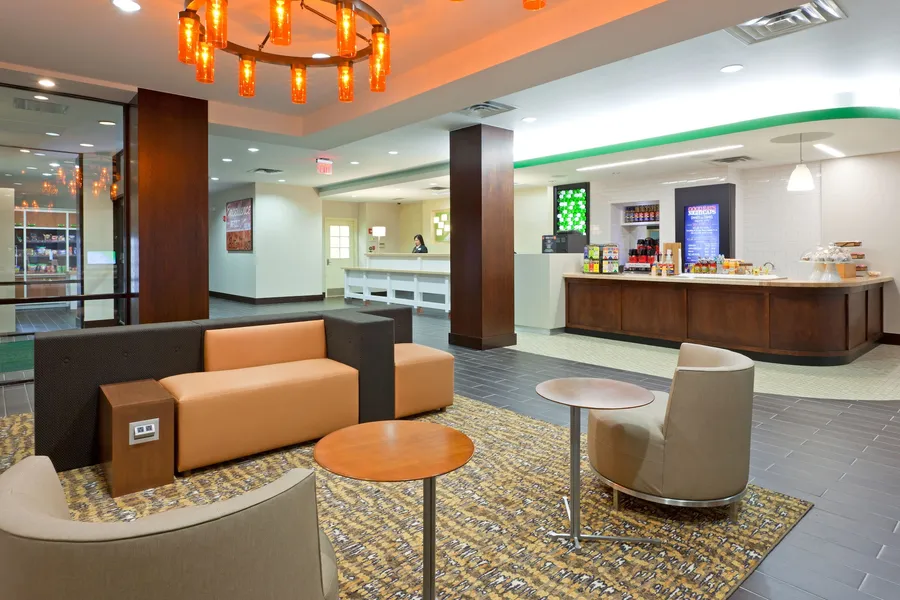 Holiday Inn Clark - Newark Area by IHG hotel detail image 2