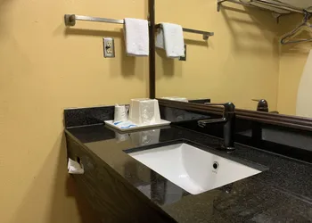 Jameson Inn Conyers hotel thumbnail 2