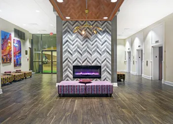 Holiday Inn Downtown Memphis by IHG hotel thumbnail 2