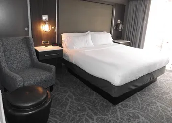 Holiday Inn Downtown Memphis by IHG hotel thumbnail 3