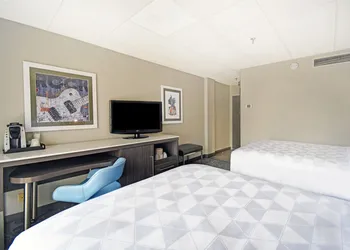 Holiday Inn Downtown Memphis by IHG hotel thumbnail 6