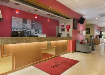 Ramada by Wyndham Raleigh hotel thumbnail 2