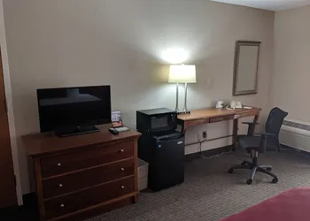Ramada by Wyndham Raleigh hotel thumbnail 6
