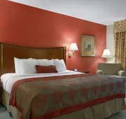 Ramada by Wyndham Raleigh hotel detail image 7