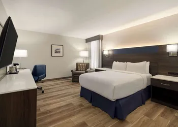Wyndham Phoenix Airport/Tempe hotel thumbnail 5