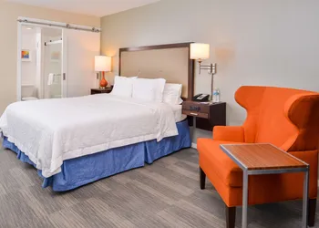 Hampton Inn Seattle-Airport hotel thumbnail 4