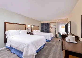 Hampton Inn Seattle-Airport hotel thumbnail 5