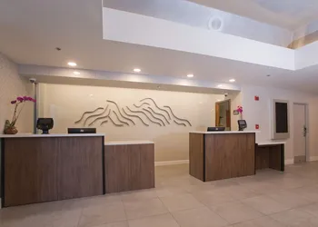 DoubleTree by Hilton Chico hotel thumbnail 7