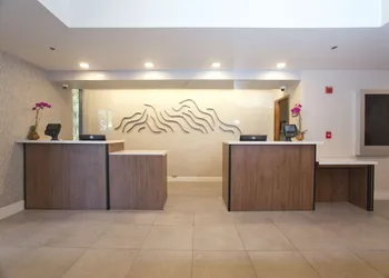 DoubleTree by Hilton Chico hotel thumbnail 8