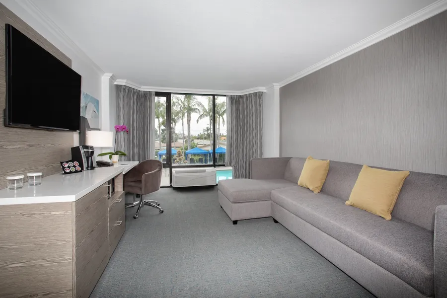 Crowne Plaza Costa Mesa Orange County by IHG hotel detail image 2