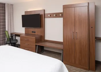 Holiday Inn Express Boca Raton-West by IHG hotel thumbnail 8