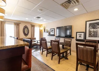 Hampton Inn by Hilton of Kuttawa/Eddyville hotel thumbnail 3