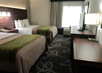 Comfort Inn Anaheim Resort hotel thumbnail 4