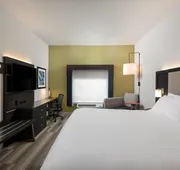Holiday Inn Express & Suites Lakeland South by IHG hotel detail image 7