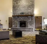 Quality Suites Near West Acres hotel detail image 5
