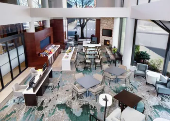 DoubleTree by Hilton Manchester Downtown hotel thumbnail 4