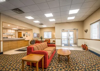 Quality Inn Morris I-80 hotel thumbnail 5