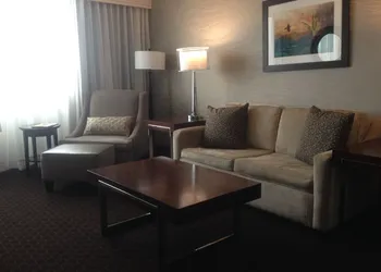 Crowne Plaza Phoenix Airport - PHX by IHG hotel thumbnail 5