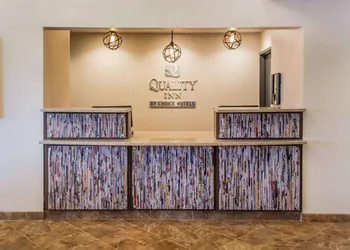 Quality Inn Streetsboro - Kent hotel thumbnail 3