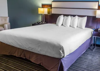 Quality Inn Streetsboro - Kent hotel thumbnail 6