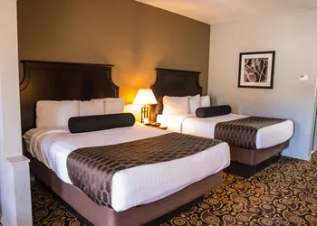 Mockingbird Inn & Suites hotel thumbnail 8