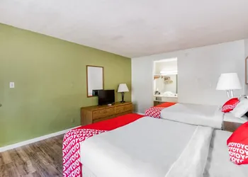 OYO Hotel Brownwood Hwy 67 hotel thumbnail 7