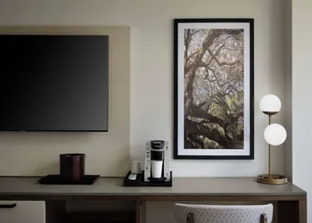 Sonesta Irvine John Wayne Airport hotel thumbnail 6