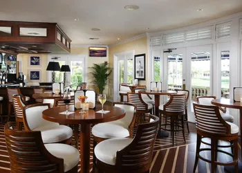 Inn at Pelican Bay hotel thumbnail 5