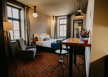 The Brewhouse Inn & Suites hotel thumbnail 7