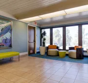 Howard Johnson by Wyndham Anaheim Hotel and Water Playground hotel detail image 4