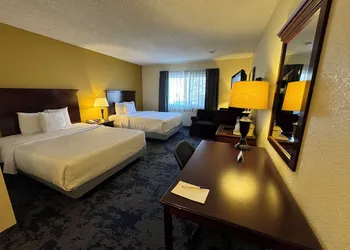 Hotel Americana hotel thumbnail 7