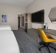 Holiday Inn Express Tifton by IHG hotel detail image 5