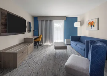 Holiday Inn Express Tifton by IHG hotel thumbnail 6