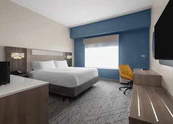 Holiday Inn Express Tifton by IHG hotel thumbnail 7