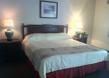 Caravelle Inn Extended Stay hotel thumbnail 4