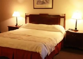 Caravelle Inn Extended Stay hotel thumbnail 7