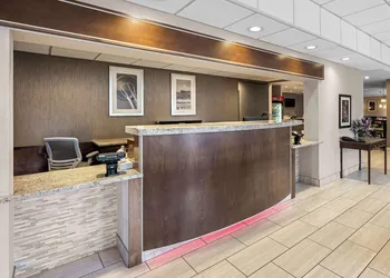 SureStay Hotel by Best Western SeaTac Airport North hotel thumbnail 4